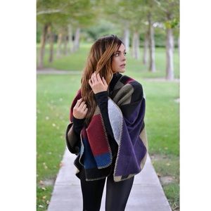 Asymmetrical blanket scarf